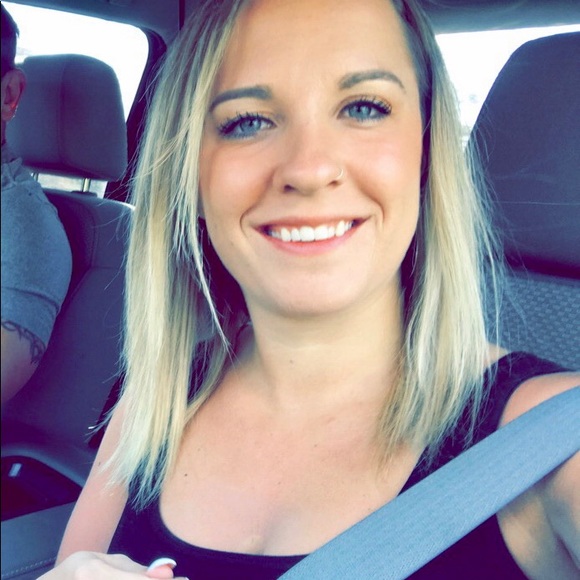 Meet your Posher, Casey - Picture 1 of 1